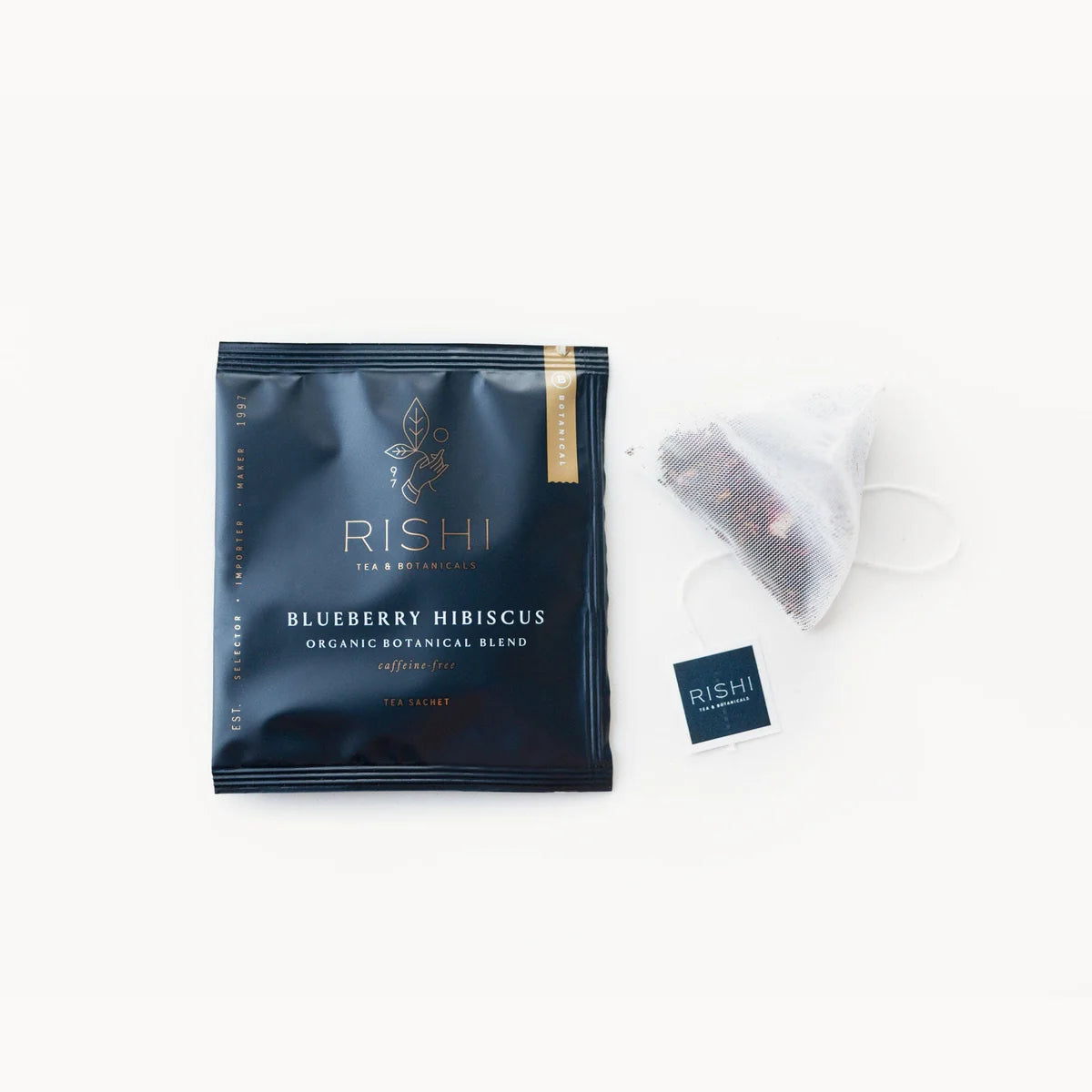 Infusion rooibos bio myrtille hibiscus en boîte de 50 sachets proposée par Coutume Café